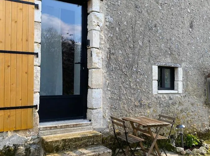 L'anne Xe, Independant Apartmán